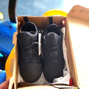 Puma Toddler Slip On Size 9